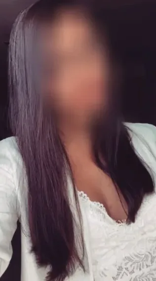 Adna, 28