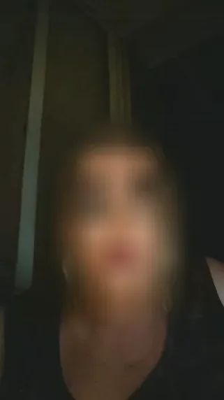 Dalia, 34
