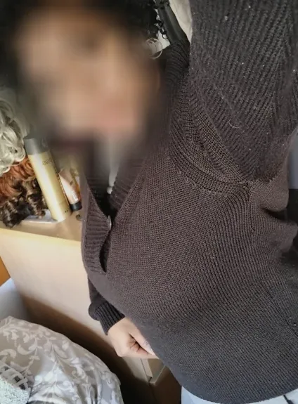 Elisabeth, 39