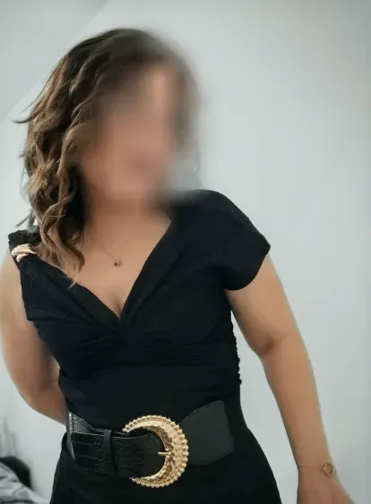 Elsa, 38