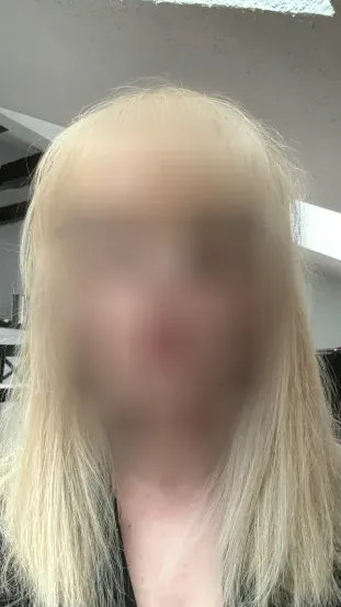 Emelie, 27