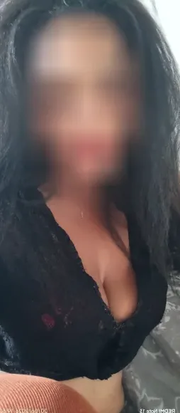 Greta, 36