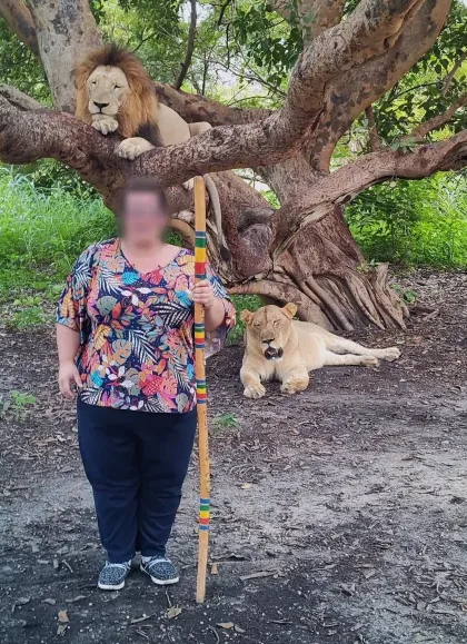 Jasmine, 31