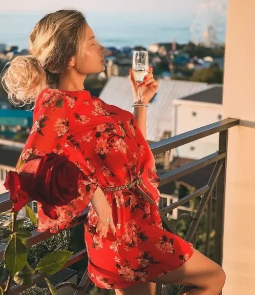 Leila, 38