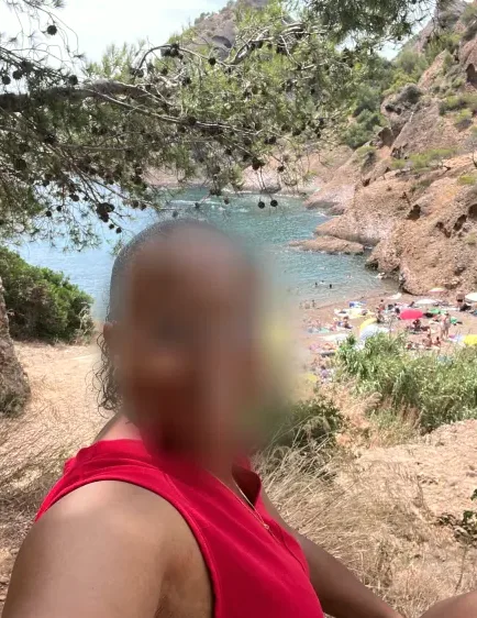 Livia, 33