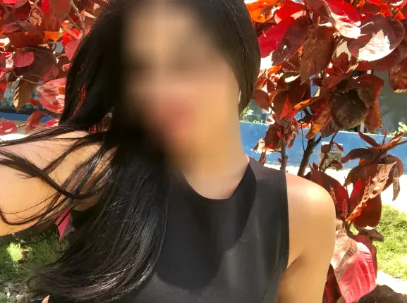 Maja, 27