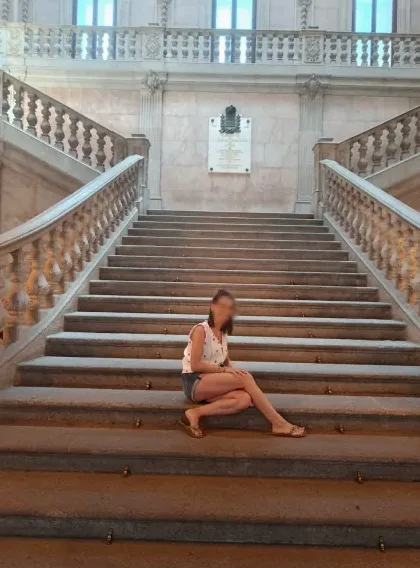 Sofie, 33