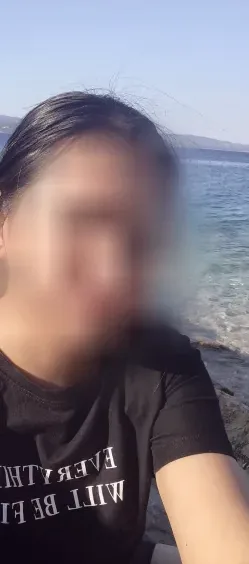 Viktoria, 36